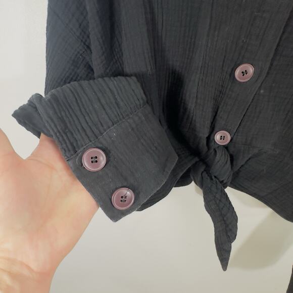 Free People Sun Streaks Blouse Black Slub Button Up Crop Tie Front Long Sleeve M - Picture 5 of 9